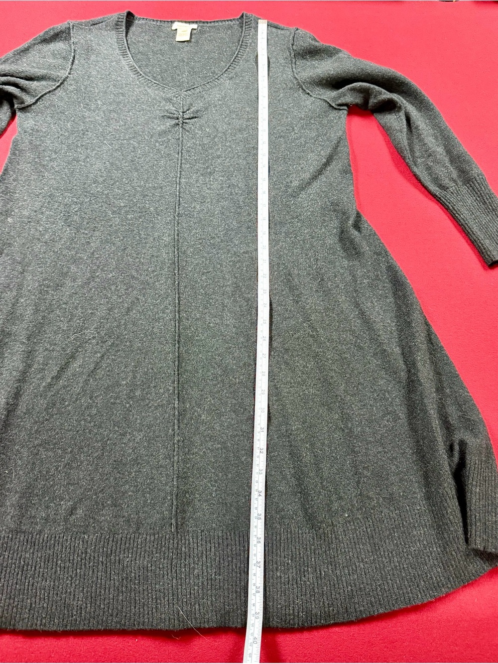 Sundance Charcoal Gray V-Neck Midi 100% cashmere Sweater Dress